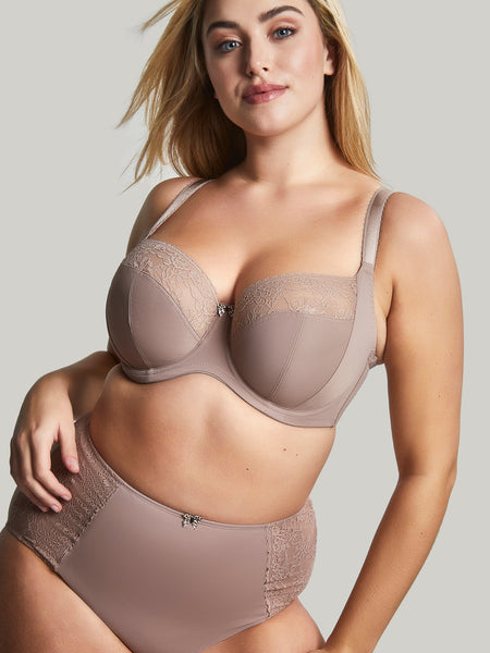 CORE_ChiChi_Balconnet_7695_HighWaistBrief_7692_Cappuccino_T_FR_29317_-_Copy_2__15977_600x600.jpg