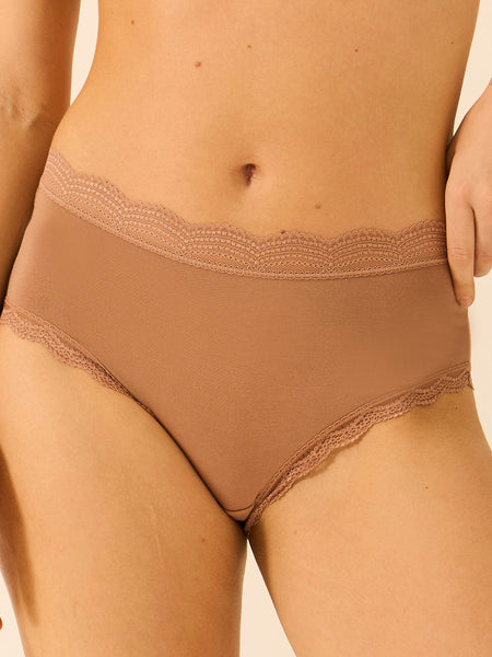 LatteCrossoverBra_HighRise_048_9c984c6c-1c70-4c9f-be83-4e6f065ba94f_600x600.jpg